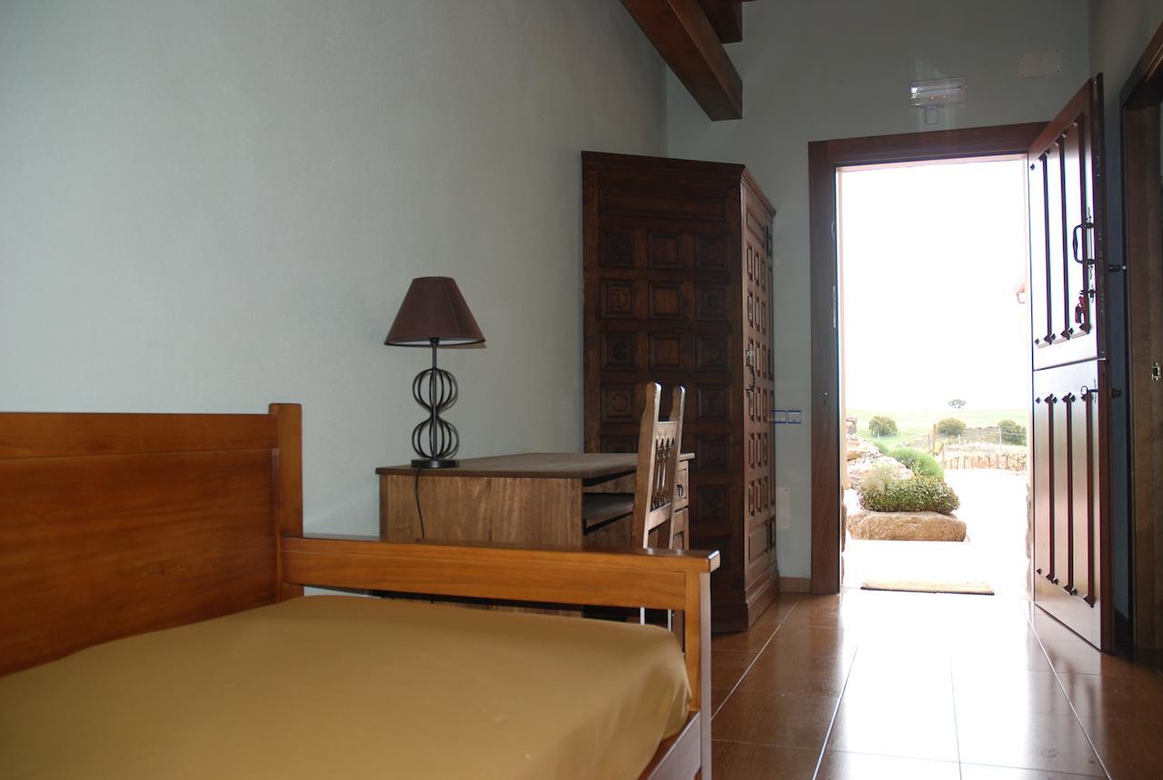 Casa Rural Teso De La Encina Villamor de los Escuderos 部屋 写真